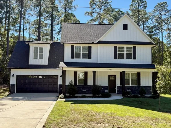 12780 N Pine Villa, Laurinburg, NC 28352