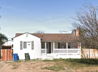 10957 Sunnyslope Ave, Riverside, CA 92505