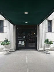 890 West End Avenue in Upper West Side