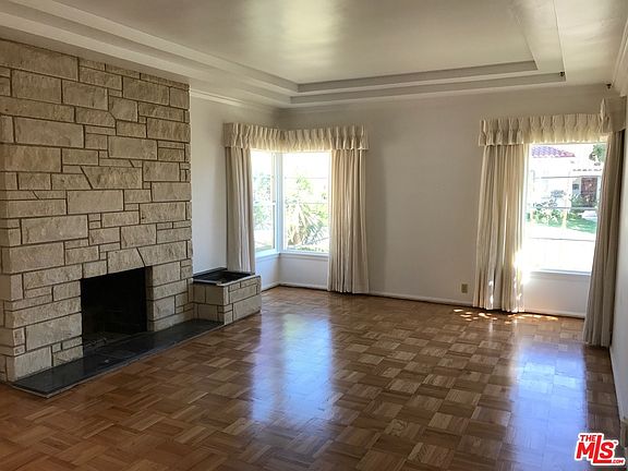 4th image of 4911 Vista De Oro Ave