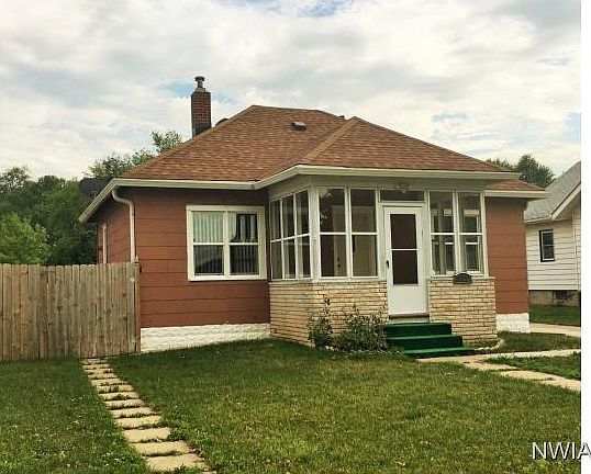 2nd image of 210 W 30th St