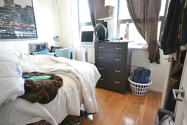 Rented by Bold New York | media 11