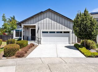 3752 Hennessy Pl, Santa Rosa, CA 95403