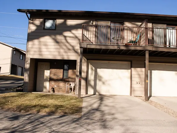 715 Plum Tree Ln, Rapid City, SD 57702