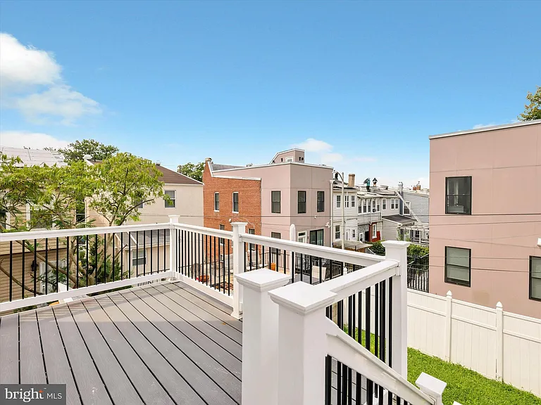 4210 4th St NW — Photo 37