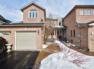 42 Montserrand St, Barrie, ON L4N8M7
