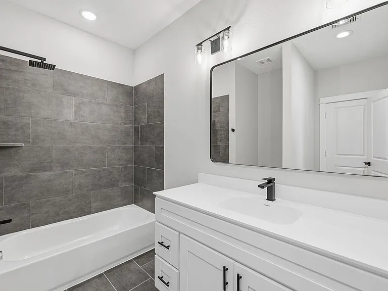 412 Stonework Landing Ln — Photo 18