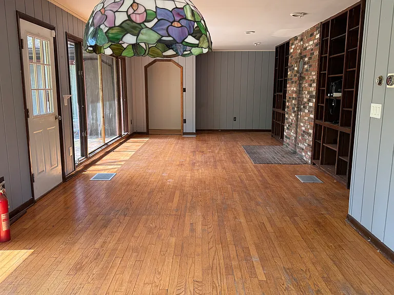 183 Barrytown Rd — Photo 9