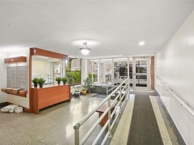33-04 Junction Blvd. #2-L, Queens, NY, 11372