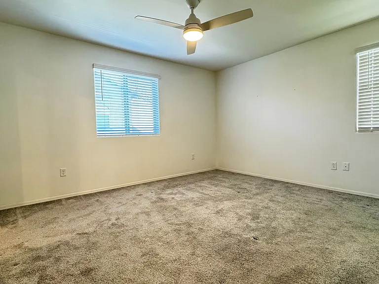 1108 E Ascent St — Photo 16