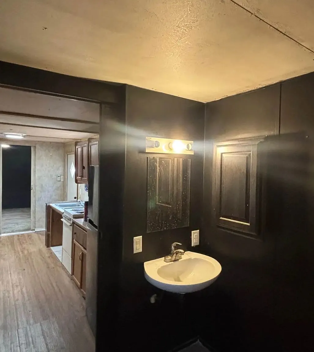 1 bed, $850 — Photo 2