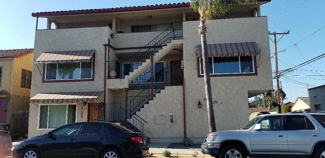 1 bed, 1.5 bath, $2,250 — Photo 1