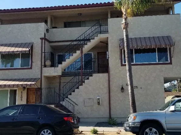 4215 E 9th St, Long Beach, CA 90804