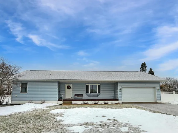 4094 Walnut St, Elmira, MI 49730