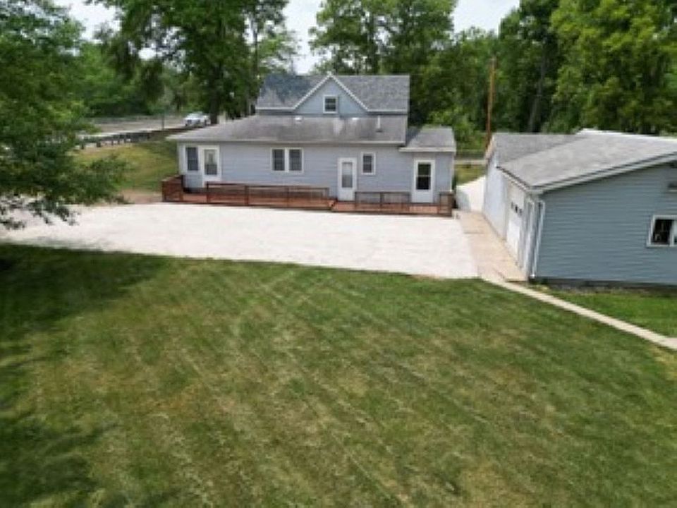 1118 W Lafayette St, Watseka, IL 60970 Zillow