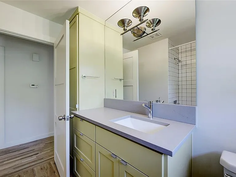 4804 Menchaca Rd — Photo 23