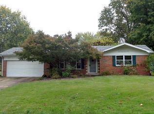 414 Brittany Ln, Belleville, IL