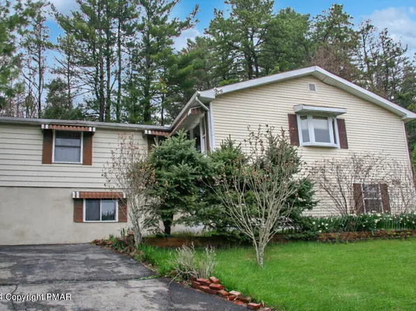 2231 Clearview Dr, East Stroudsburg, PA 18302