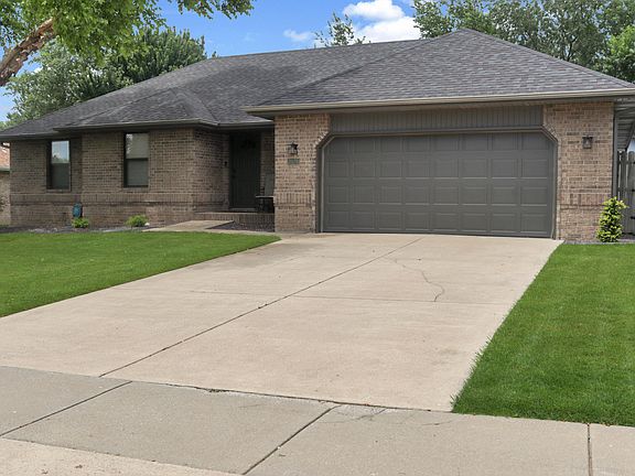 2nd image of 3525 W Village Terrace