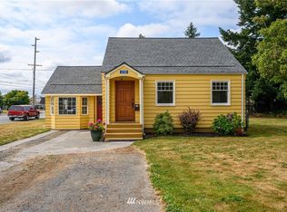 230 Orange Ave, Burlington, WA 98233