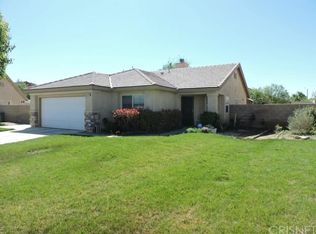 552 Koufax Dr, Lancaster, CA 93535