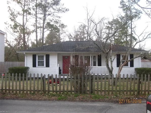 118A Welch Ln, Chesapeake, VA 23320