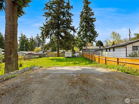 4th image of 1415 SW 356th Street