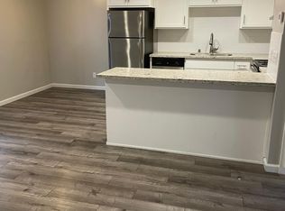 2219 P St #N, Sacramento, CA 95816
