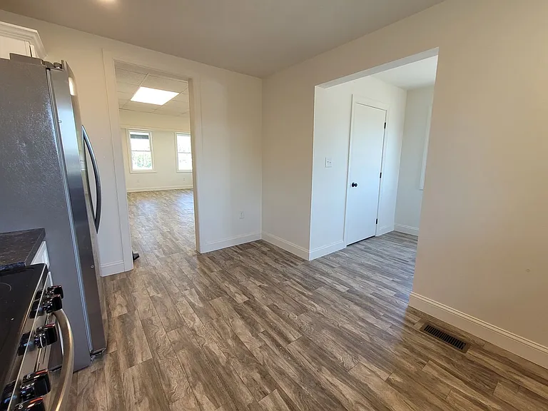 3214 Mill Ln — Photo 9