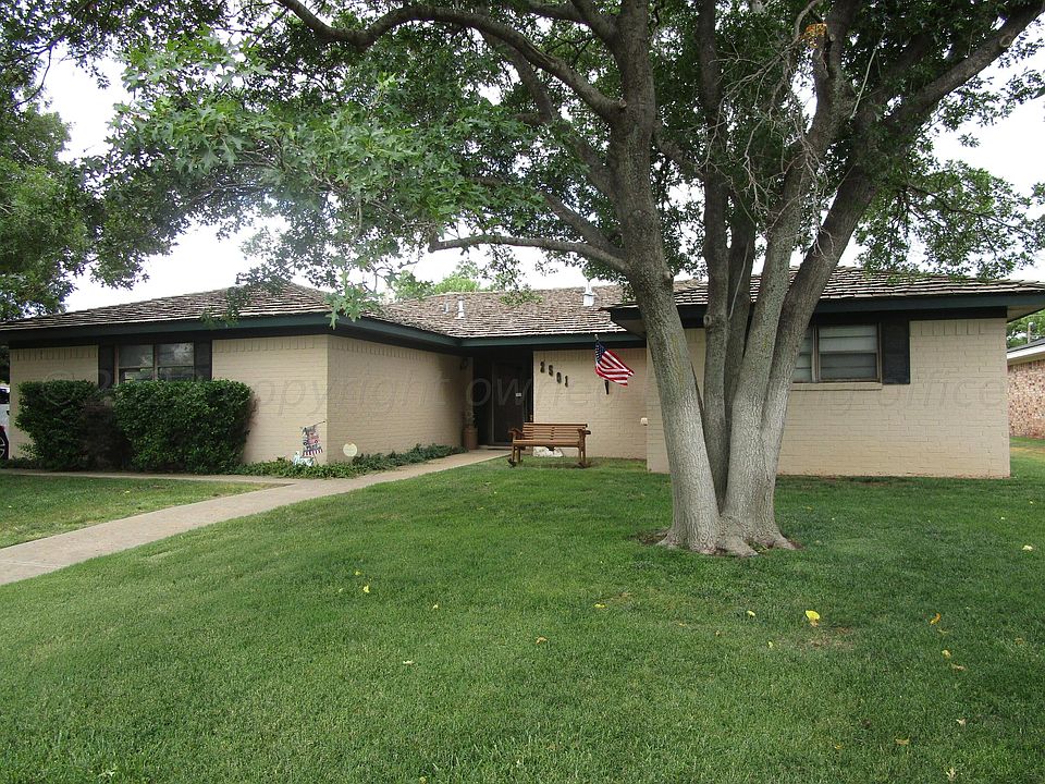 1st image of 2501 Fir St