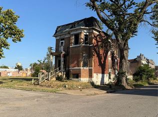 4845 Page Blvd, Saint Louis, MO 63113