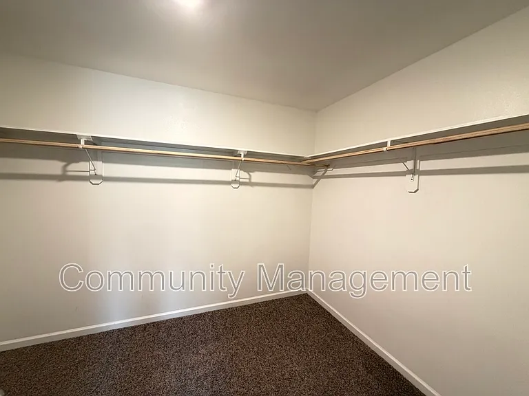 30891 Clearview Ct — Photo 10