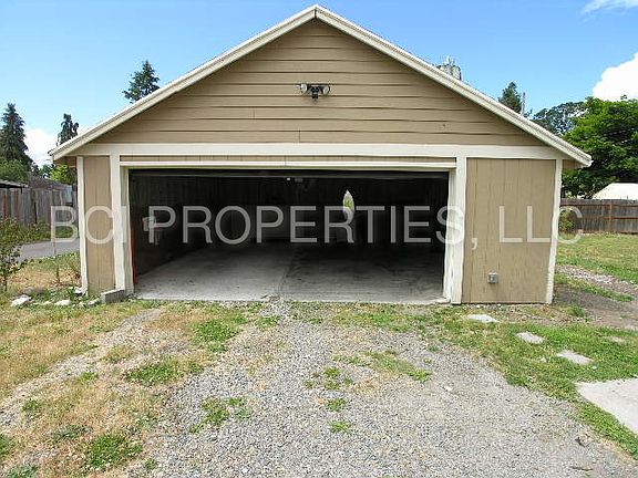 5th image of 14512 Washington Ave SW