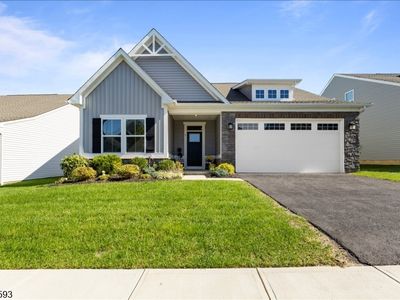 3 Coopers Hawk Ct, Washington, NJ, 07882