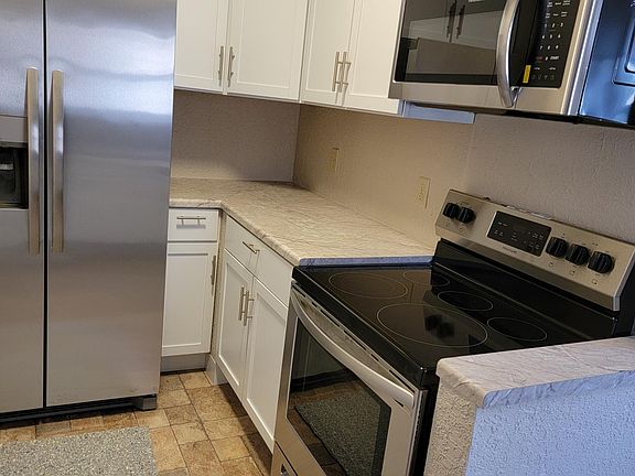 5th image of 1107 West