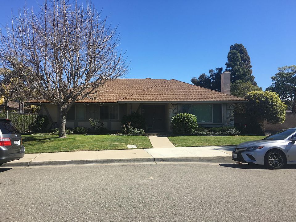 Street View of Front Unit