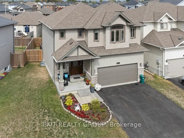 82 Mountain Ash Dr, Belleville, ON K8N 0E3