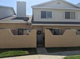 39227 10th St W UNIT G, Palmdale, CA 93551
