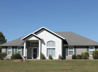 13953 E Nelson Rd, Nevada, MO 64772