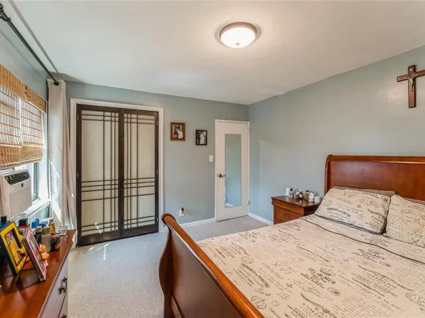 217-22 73rd Avenue image 8 of 17