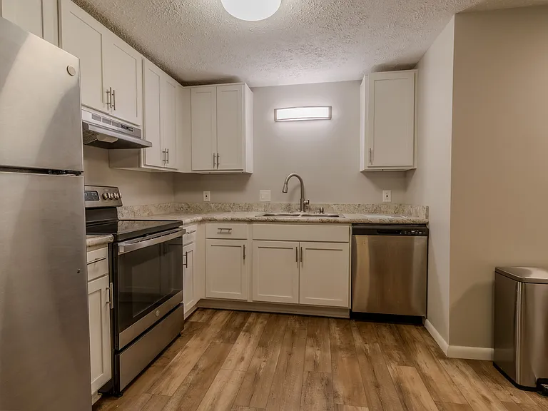 The Tides 1510 Veterans Dr — Photo 71