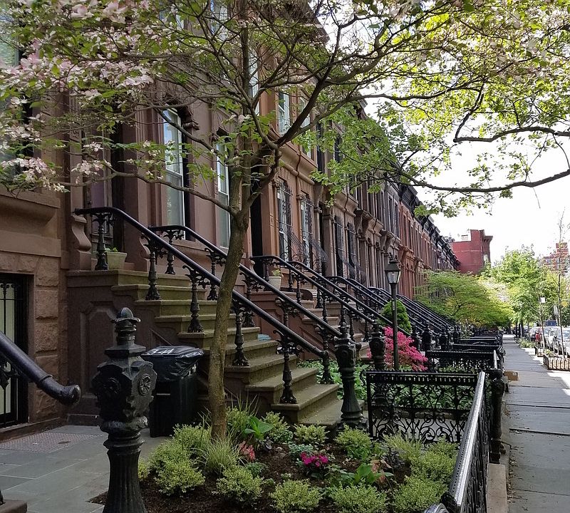 1st image of 392 1st St APT 12