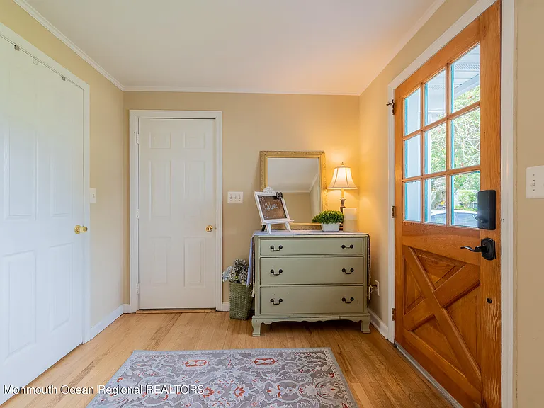 303 Bell Pl — Photo 7