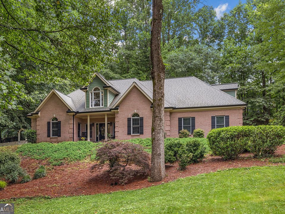 1st image of 2520 Little John Ln