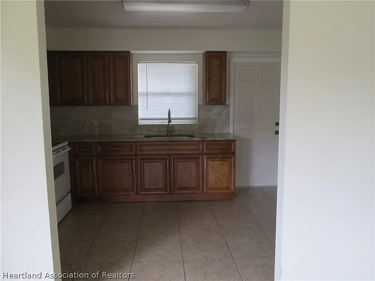 205 Phantasy Ave — Photo 6