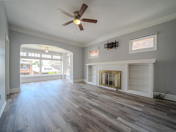 3rd image of 7916 S Throop St