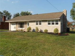 255 Olive St, Warminster, PA 18974