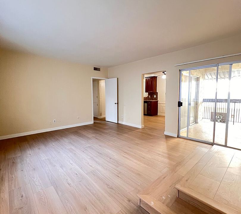 1st image of 522 N Kenwood St APT 3