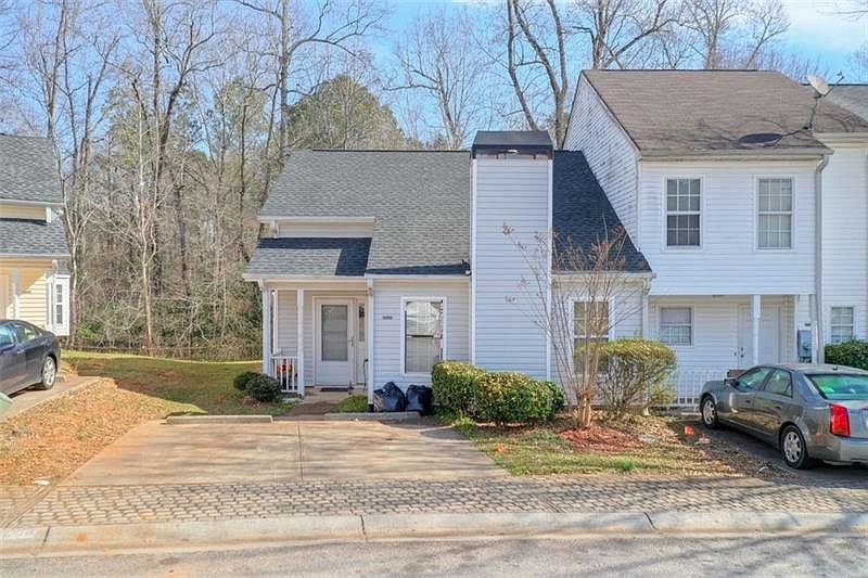 1st image of 6492 Wellington Chase Ct