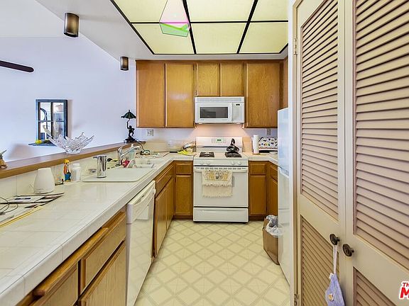 5th image of 12720 Venice Blvd APT 202